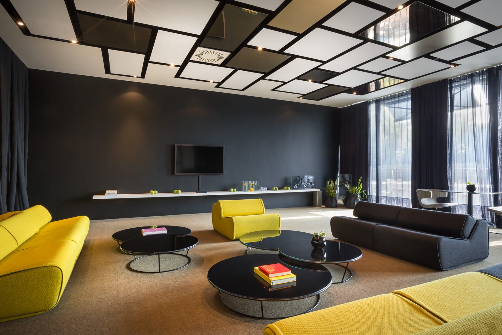 VIP Lounge