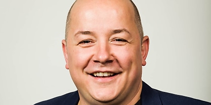 Pieter Headshot 2023 qfkrrp