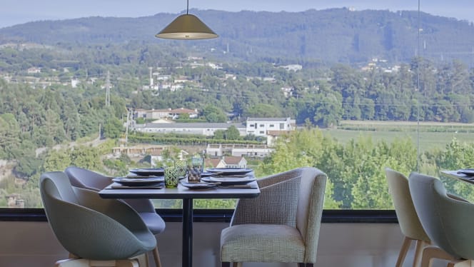 Unisco - Ambiente e Gastronomia: Restaurante, Lounge & Terrace - 0