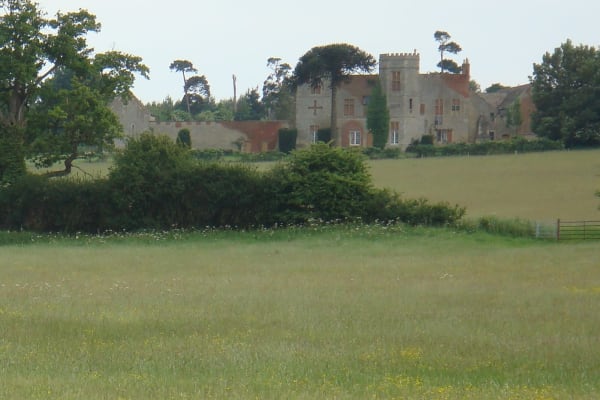 House sit in Shrivenham, United Kingdom