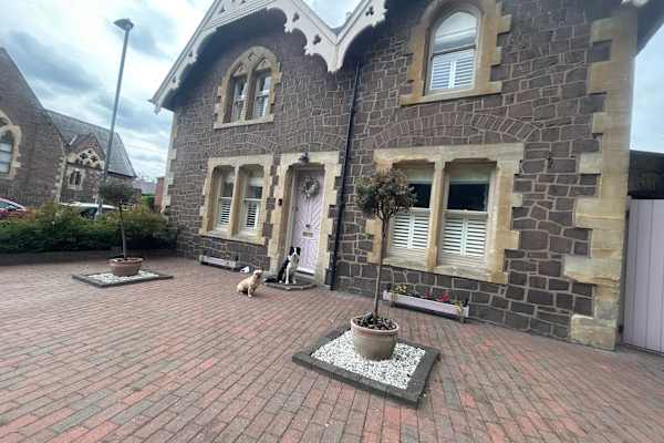 House sit in Enderby, United Kingdom
