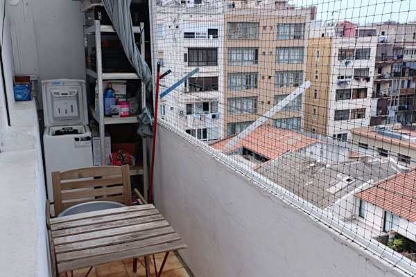 House sit in Barcelona, Spain