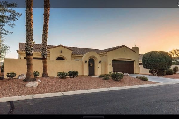 House sit in Surprise, AZ, US