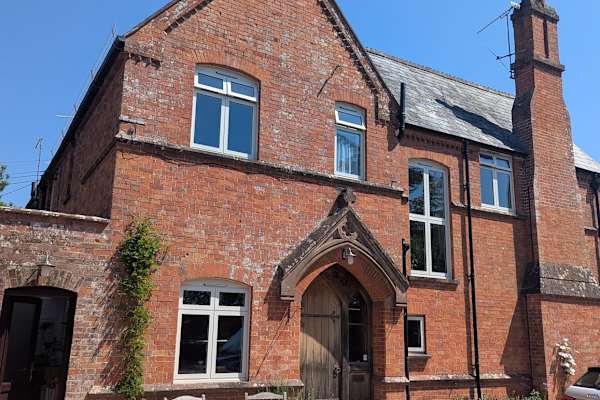 House sit in Nynehead, United Kingdom